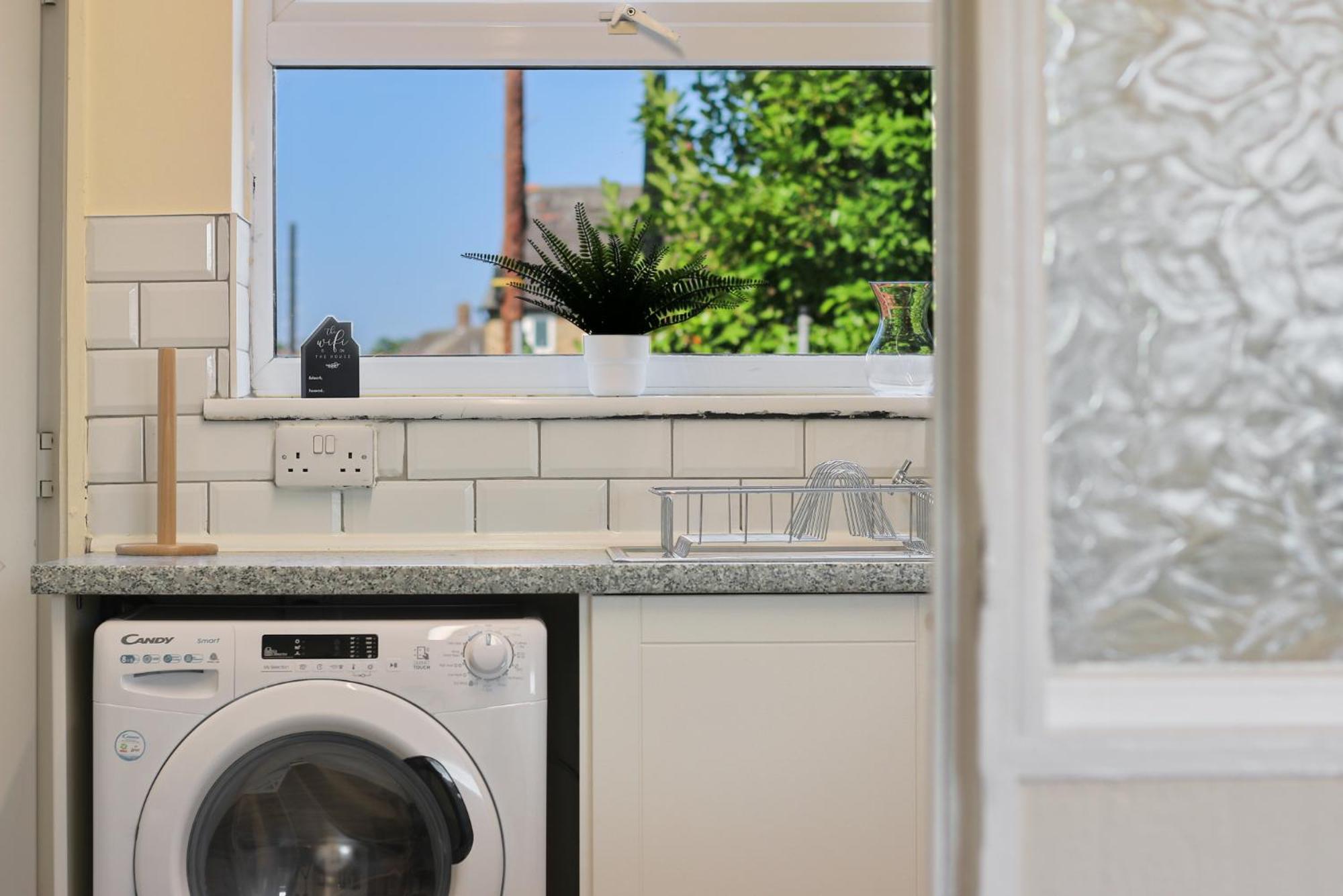 Leconfield Close - Comfy House And Free Parking Kingston upon Hull Kültér fotó